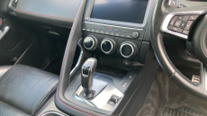 Jaguar E-Pace 2.0d Chequered Flag Edition 5dr Auto Diesel Estate